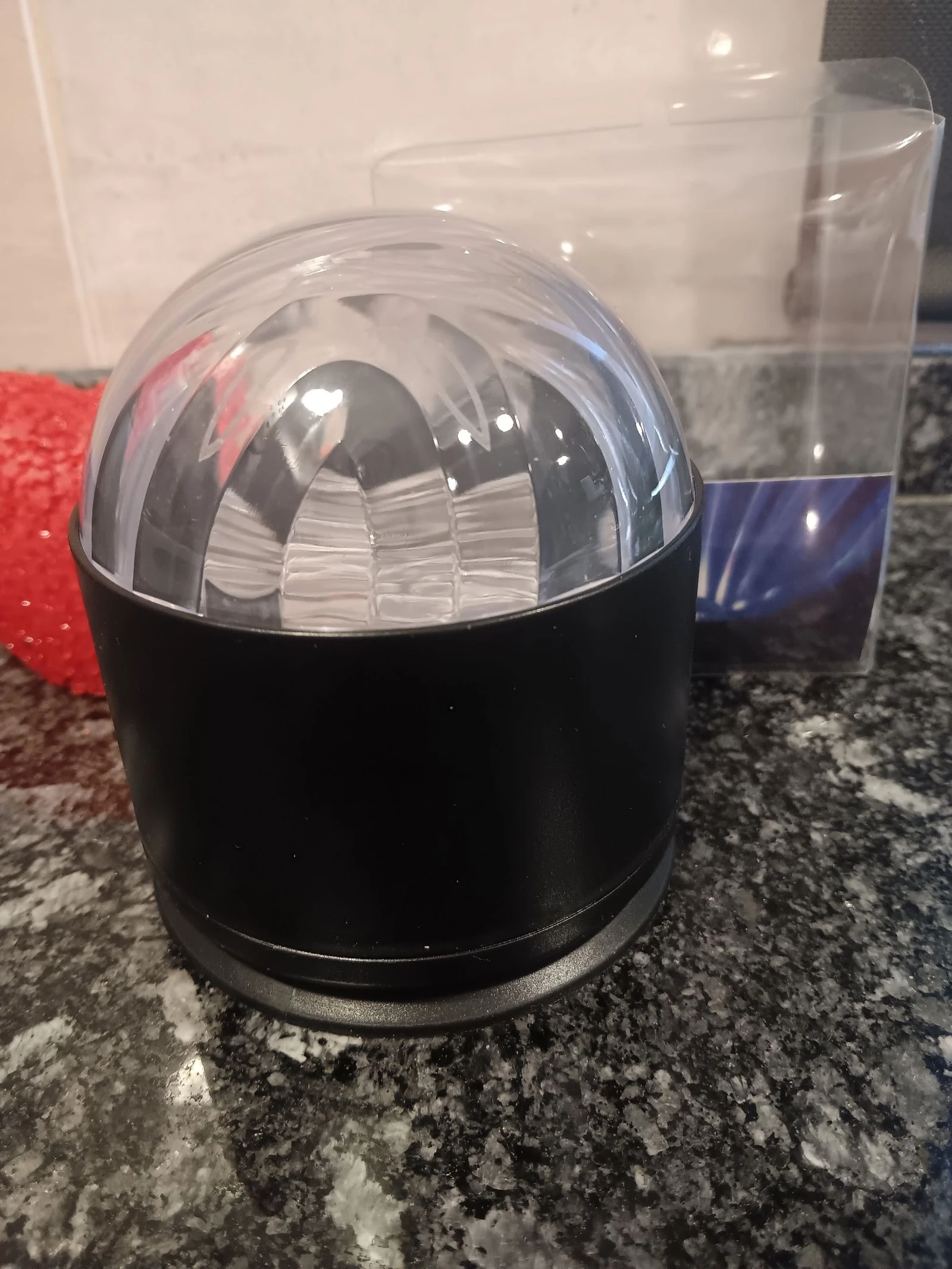Proyector LED multicolor nuevo. Pila AA – photo 3